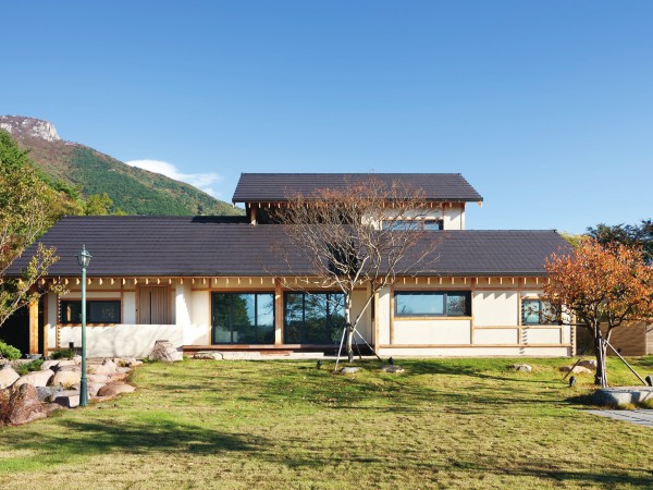 c_058-065 건축가의시선_-000.jpg